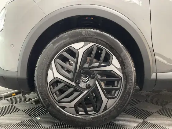 CITROEN C4 III - voiture d'occasion - Photo 23