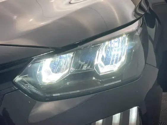 PEUGEOT 208 II - voiture d'occasion - Photo 20