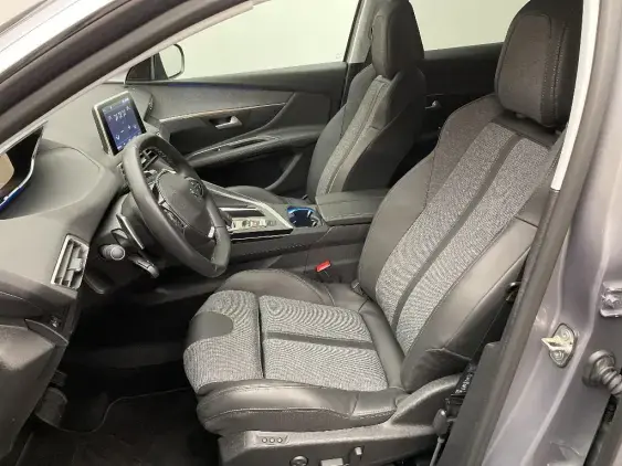 PEUGEOT 3008 II - voiture d'occasion - Photo 18