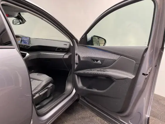 PEUGEOT 3008 II - voiture d'occasion - Photo 20