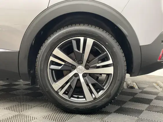 PEUGEOT 3008 II - voiture d'occasion - Photo 24