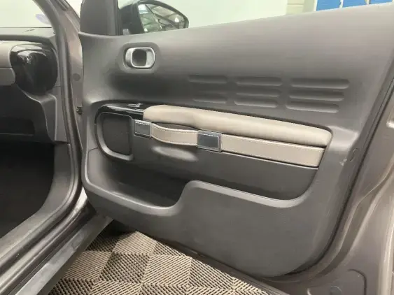 CITROEN C4 CACTUS - voiture d'occasion - Photo 19