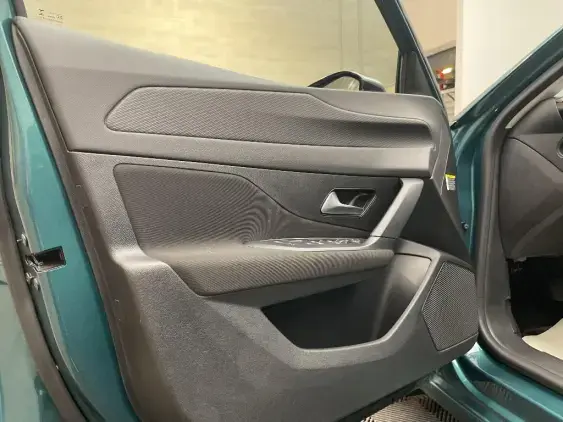 PEUGEOT 308 SW III - voiture d'occasion - Photo 19