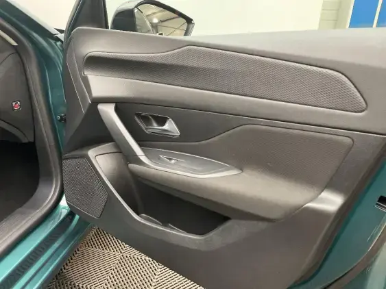 PEUGEOT 308 SW III - voiture d'occasion - Photo 20