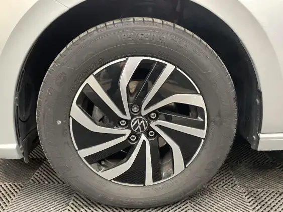 VOLKSWAGEN POLO VI - voiture d'occasion - Photo 22