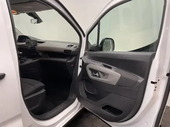 PEUGEOT RIFTER - voiture d'occasion - Photo 17