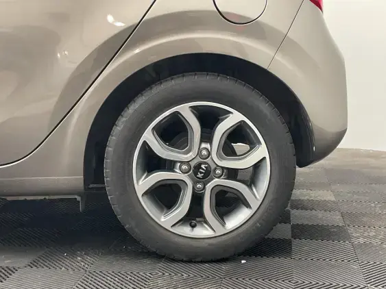 KIA PICANTO III - voiture d'occasion - Photo 24