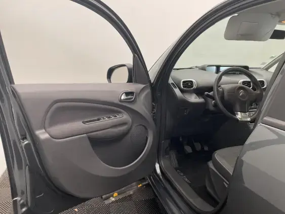 CITROEN C3 PICASSO - voiture d'occasion - Photo 18