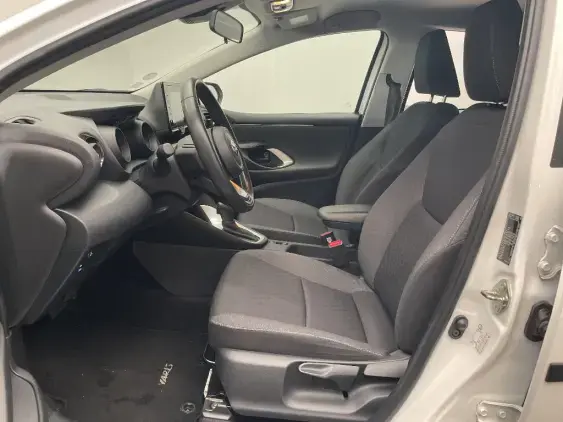 TOYOTA YARIS IV - voiture d'occasion - Photo 18