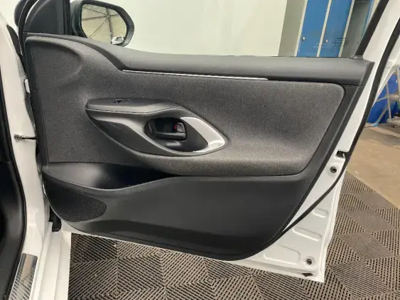 TOYOTA YARIS IV - voiture d'occasion - Photo 20