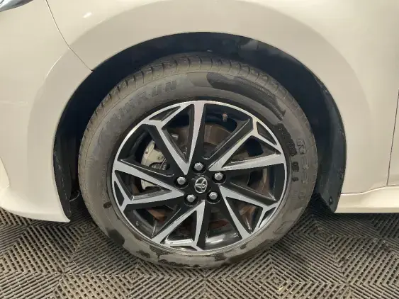 TOYOTA YARIS IV - voiture d'occasion - Photo 22