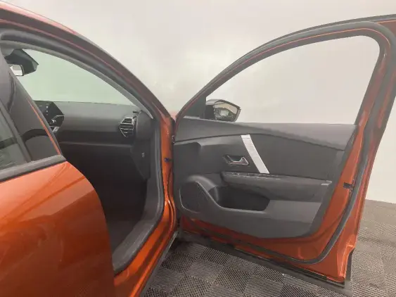 CITROEN C4 III - voiture d'occasion - Photo 20