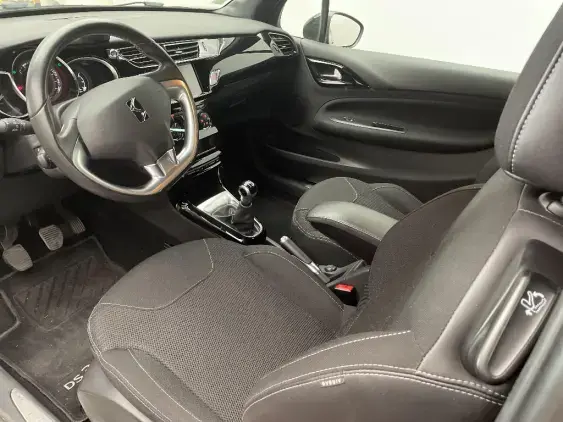 DS DS 3 CROSSBACK I - voiture d'occasion - Photo 17