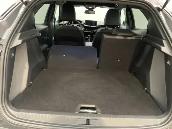 PEUGEOT 2008 II - voiture d'occasion - Photo 16