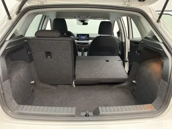 SEAT IBIZA V - voiture d'occasion - Photo 16