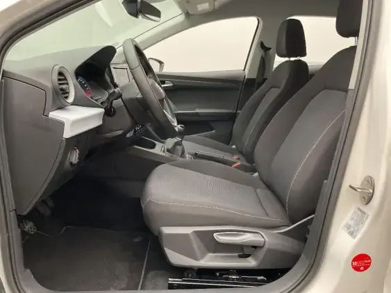 SEAT IBIZA V - voiture d'occasion - Photo 18