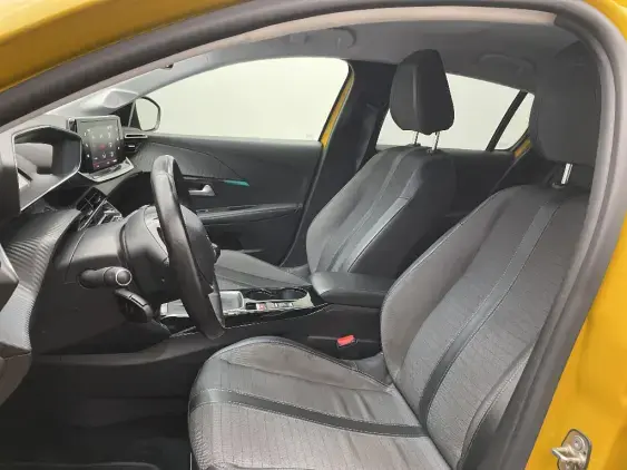 PEUGEOT 208 II - voiture d'occasion - Photo 17