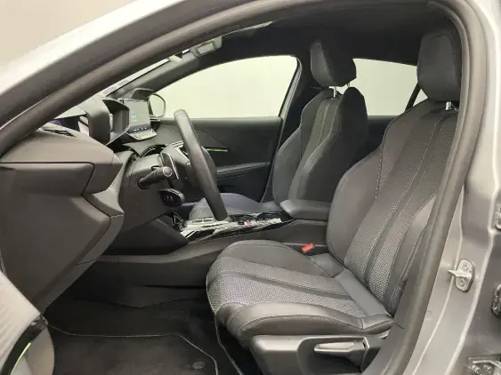 PEUGEOT 208 II - voiture d'occasion - Photo 18