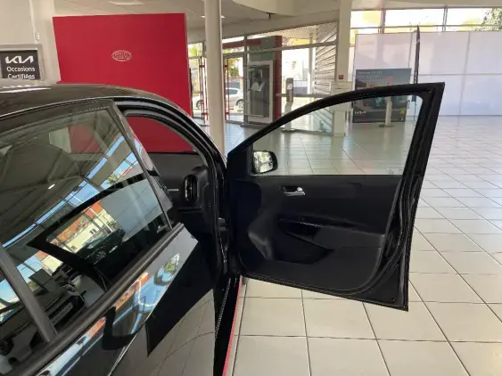 KIA PICANTO III - voiture d'occasion - Photo 20