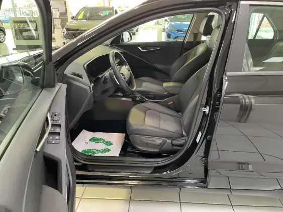 KIA NIRO - voiture d'occasion - Photo 17