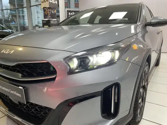 KIA XCEED - voiture d'occasion - Photo 22