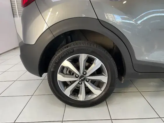 KIA STONIC - voiture d'occasion - Photo 25