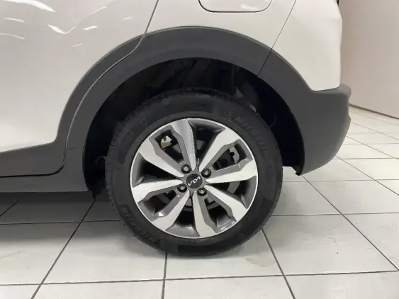 KIA STONIC - voiture d'occasion - Photo 24