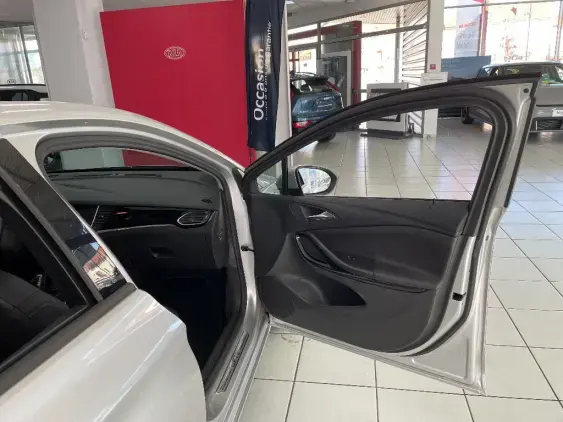 OPEL ASTRA K - voiture d'occasion - Photo 20