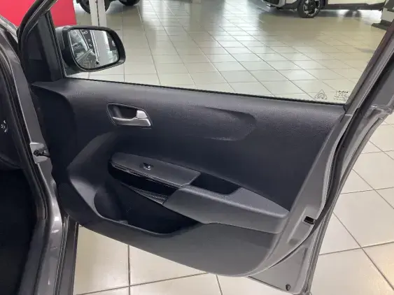 KIA PICANTO III - voiture d'occasion - Photo 19