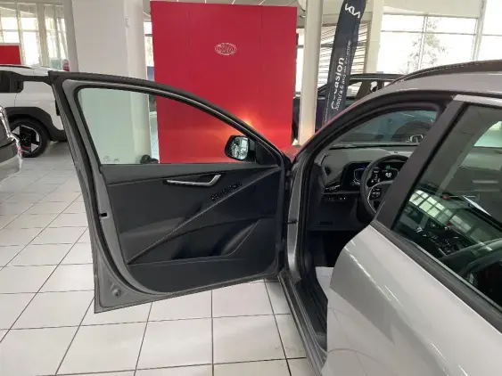 KIA NIRO II - voiture d'occasion - Photo 18