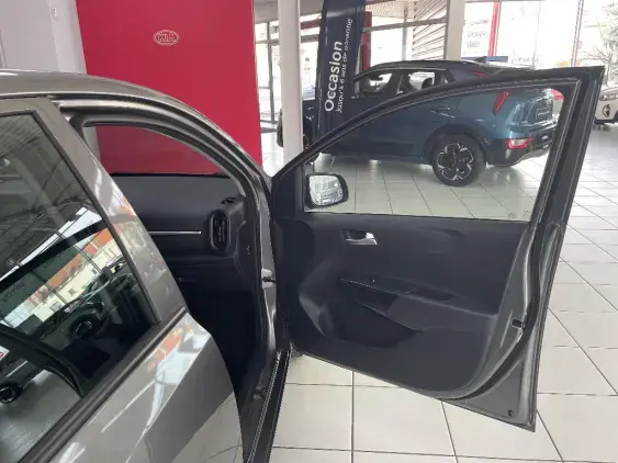 KIA PICANTO III - voiture d'occasion - Photo 19