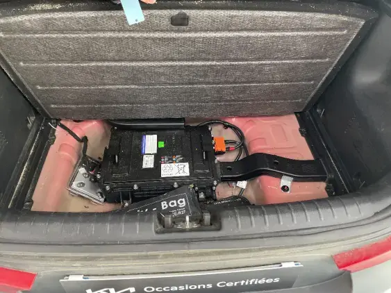 KIA STONIC - voiture d'occasion - Photo 17