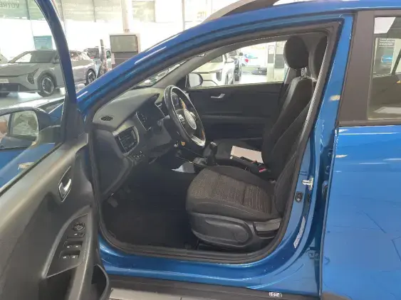 KIA STONIC - voiture d'occasion - Photo 18