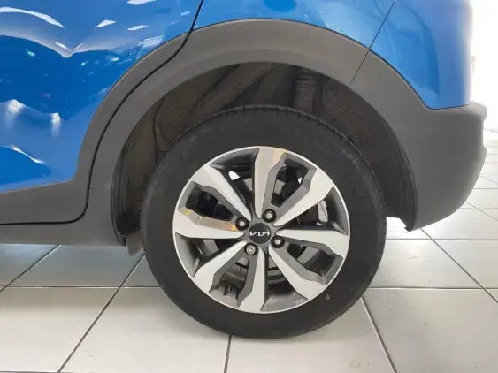 KIA STONIC - voiture d'occasion - Photo 24