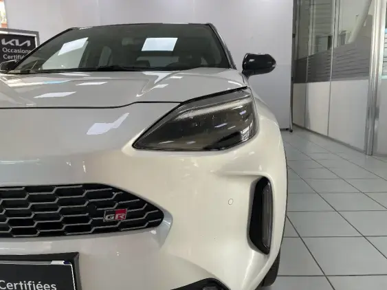 TOYOTA YARIS CROSS I - voiture d'occasion - Photo 18