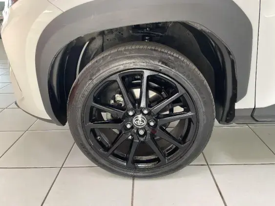 TOYOTA YARIS CROSS I - voiture d'occasion - Photo 19