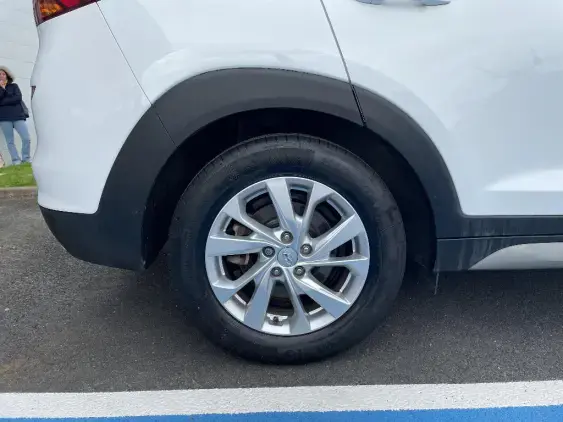 HYUNDAI TUCSON II - voiture d'occasion - Photo 25