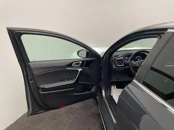 KIA CEED III - voiture d'occasion - Photo 19