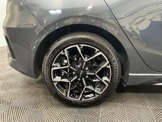KIA CEED III - voiture d'occasion - Photo 24