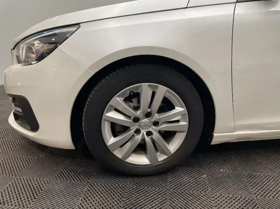 PEUGEOT 308 II - voiture d'occasion - Photo 22