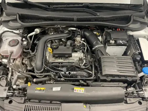 VOLKSWAGEN POLO VI - voiture d'occasion - Photo 21