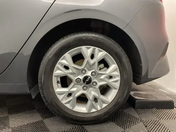 KIA CEED III - voiture d'occasion - Photo 23