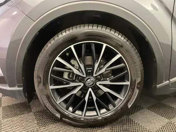 TOYOTA C-HR - voiture d'occasion - Photo 22