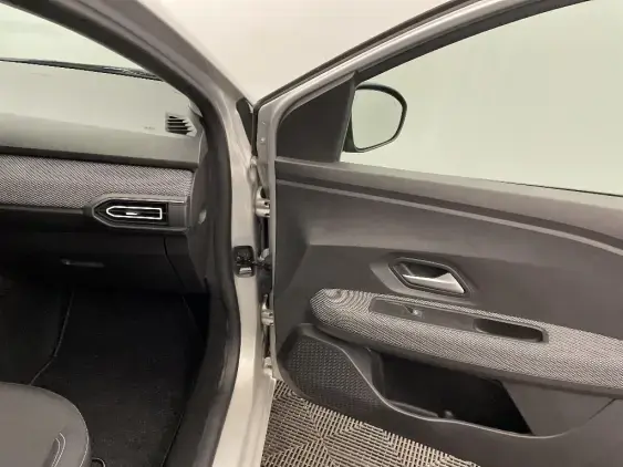 DACIA SANDERO III - voiture d'occasion - Photo 20