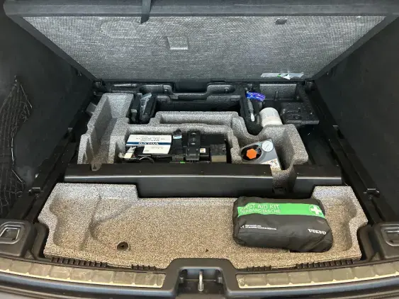 VOLVO XC60 II - voiture d'occasion - Photo 17