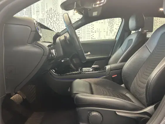 MERCEDES CLASSE A IV - voiture d'occasion - Photo 18