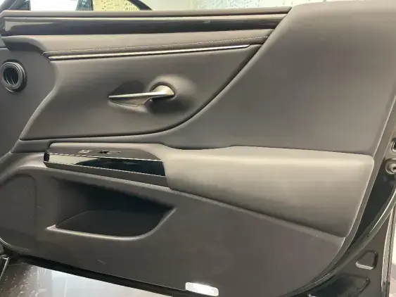 LEXUS ES - voiture d'occasion - Photo 19