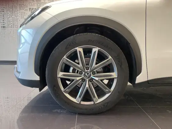 LEXUS LBX - voiture d'occasion - Photo 23