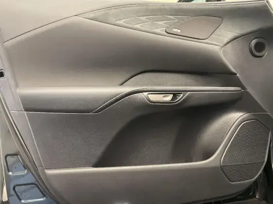 LEXUS RX V - voiture d'occasion - Photo 19