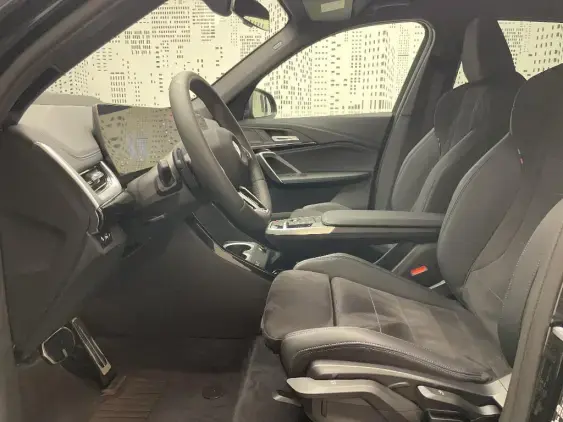 BMW X1 U11 - voiture d'occasion - Photo 18